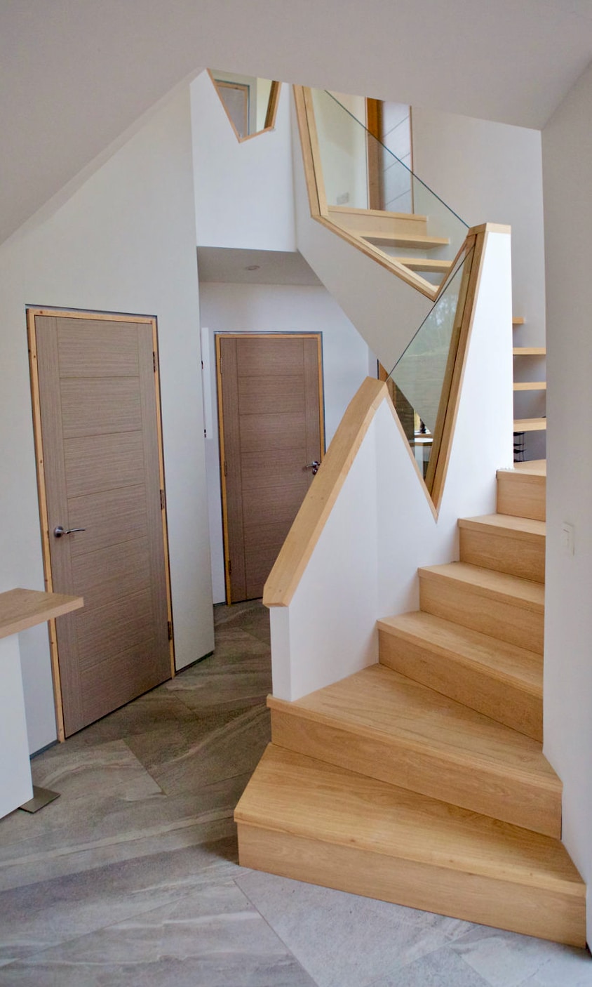 hallway wooden stairs and bespoke balustrade